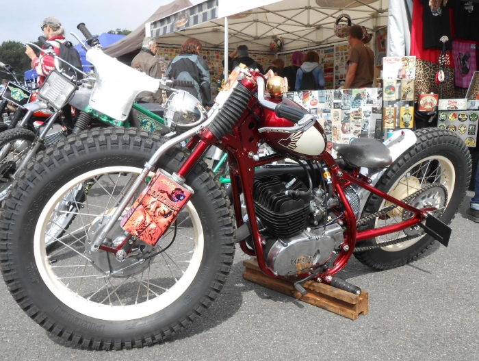 Cafe racer Montlhery Paris France motorcycle tour -